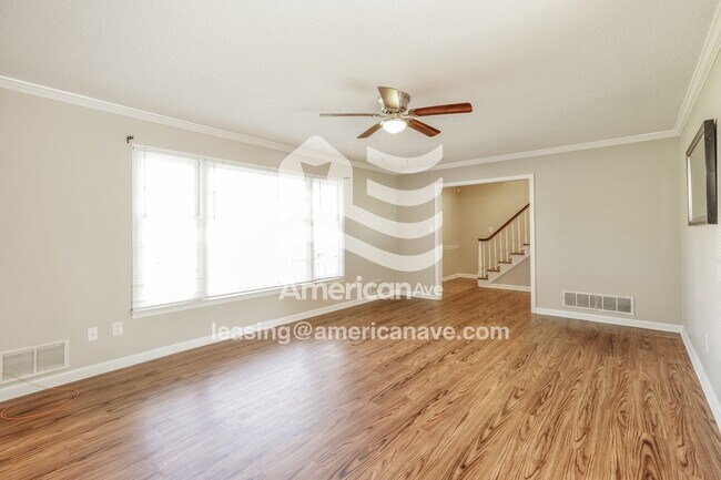 Foto del edificio - 3512 Jamaica Dr