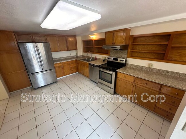 Photo - 3717 Manini Way House