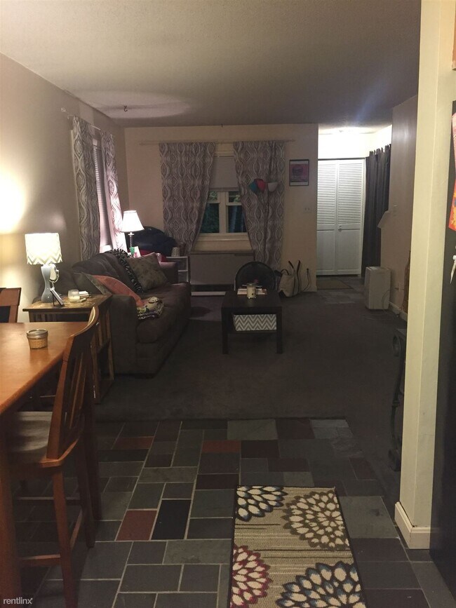 U1 Grandview Dr, South Burlington, VT 05403 Townhome Rentals in South