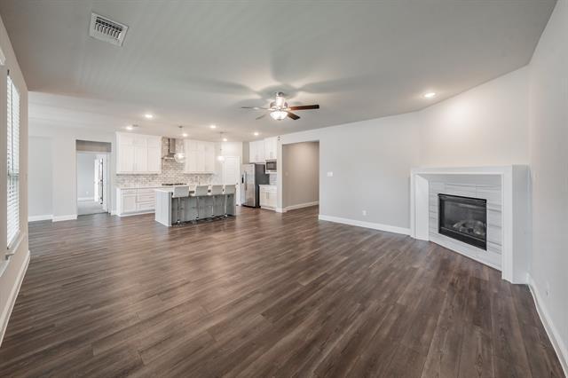 Building Photo - 8246 Cotton Patch Ln