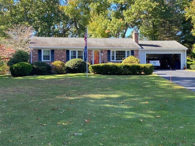 Building Photo - 42 Briarbrook Dr