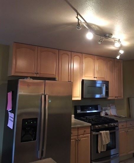 Foto del edificio - 4113 Sunny Vista Hts