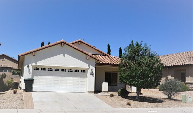 Building Photo - Lovely Home Close to Playground