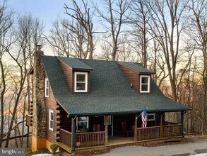 Building Photo - 259 Lazy Livin Ln