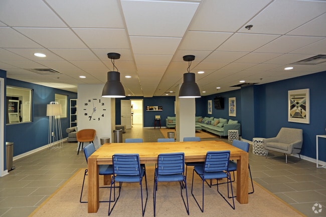 Community Room - Chestnut Hill Tower