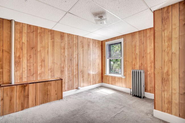 Building Photo - 1778 East State St