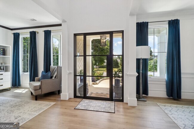 Foto del edificio - 334 Spotted Ridge Cir