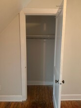 Building Photo - 424 E Maxwell St