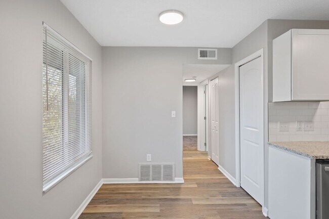 Foto del interior - 8Ninety at Loveland