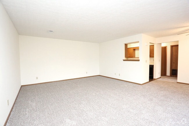 1BR, 1BA - 900SF - Living Room - Kingsfield Luxury Apartments