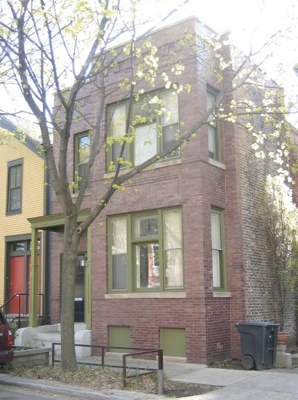 Vista desde Kenmore - 2754 N Kenmore Ave
