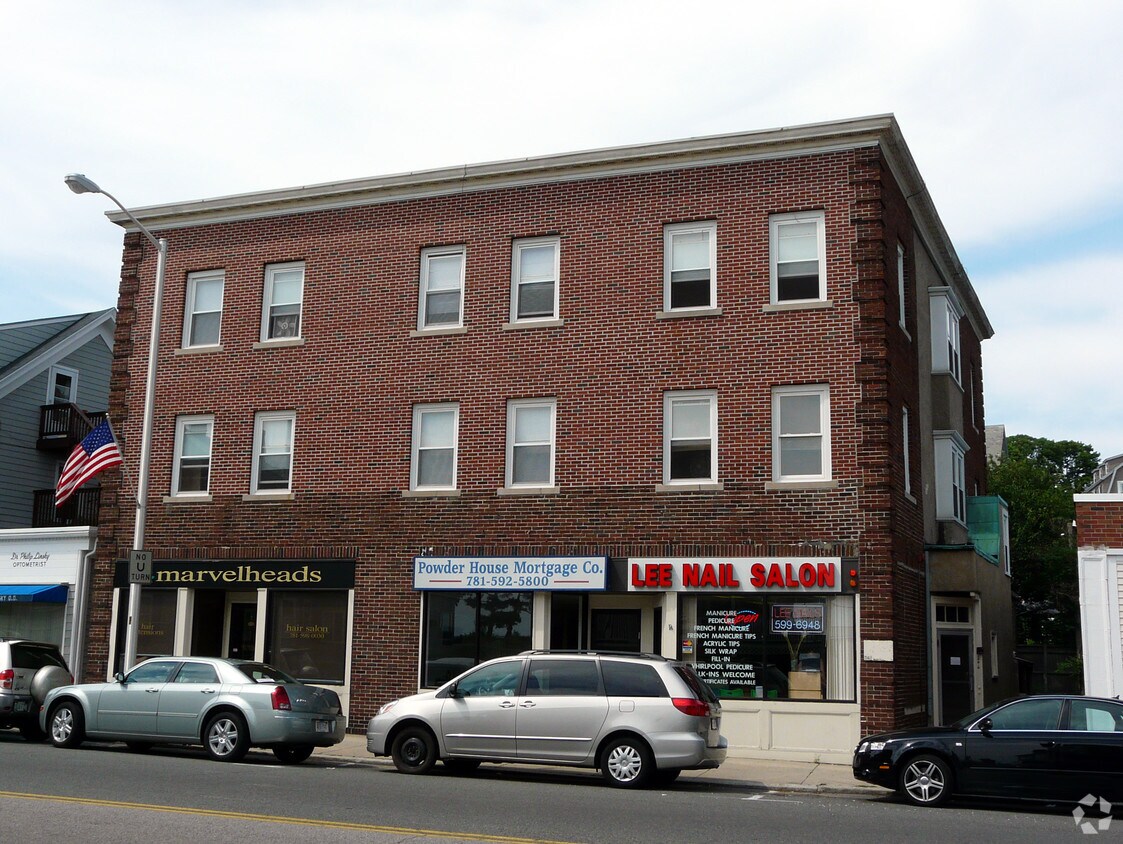 Building Photo - 242-246 Humphrey St