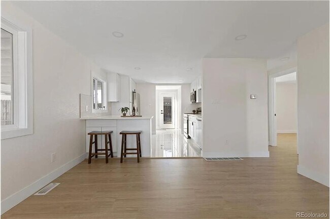 Foto del edificio - 5423 Saulsbury Ct