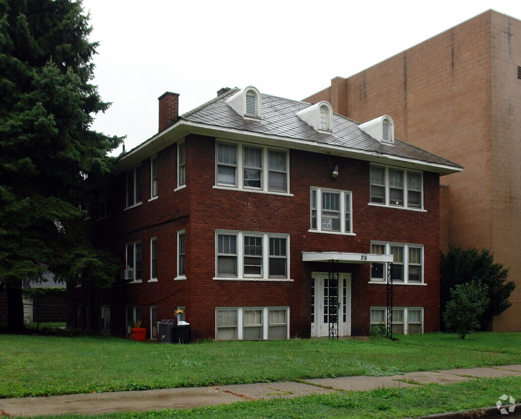 Foto principal - 216 Oswald St