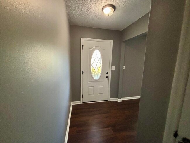 Foto del edificio - 2714 Fair Oak Ct