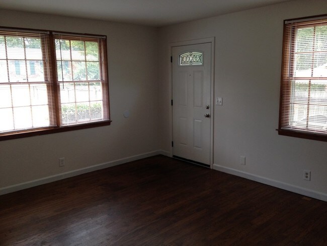 Foto del edificio - 605 Anderson Ln