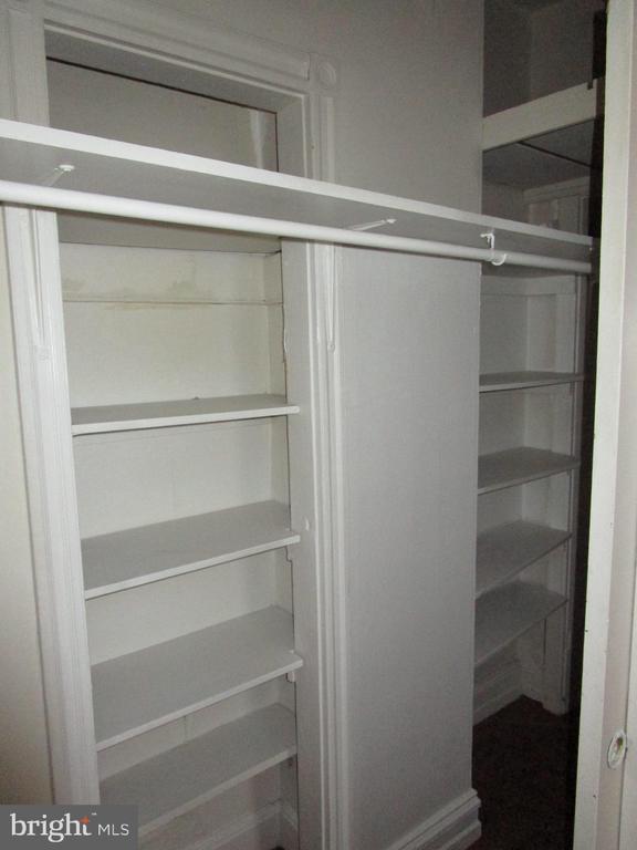 Foto principal - 818 Wynnewood Rd