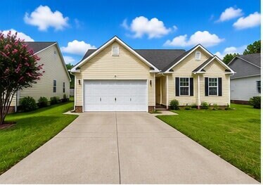 Building Photo - Adorable 3 bed, 2 bath w/ Attached Garage!