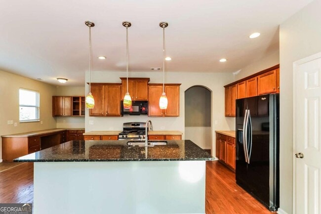 Building Photo - 5521 Village Trace
