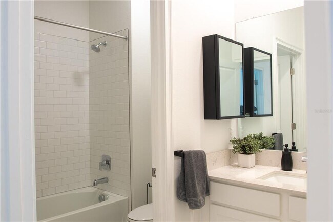 Foto del edificio - 10125 Campanula Ct