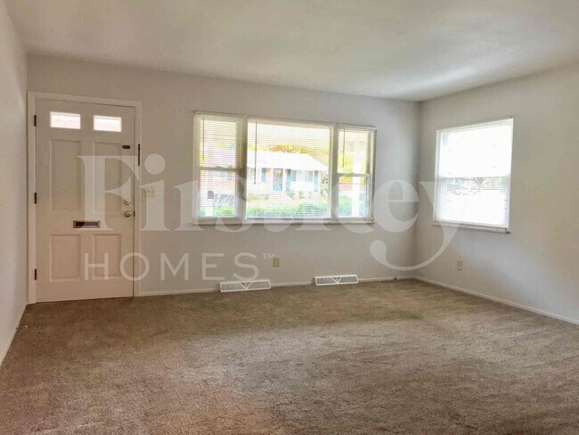 Foto del edificio - 1222 Meadowbright Ln