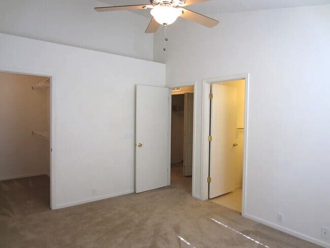Building Photo - 5671 Ansel Dr