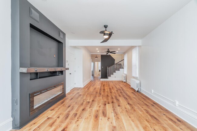 Foto del edificio - 324 Stegman Pkwy