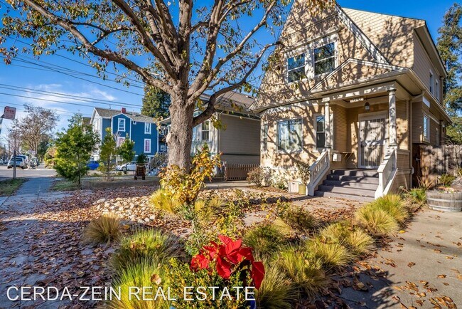 Foto del edificio - 3 br, 2 bath House - 2043 Eagle Ave