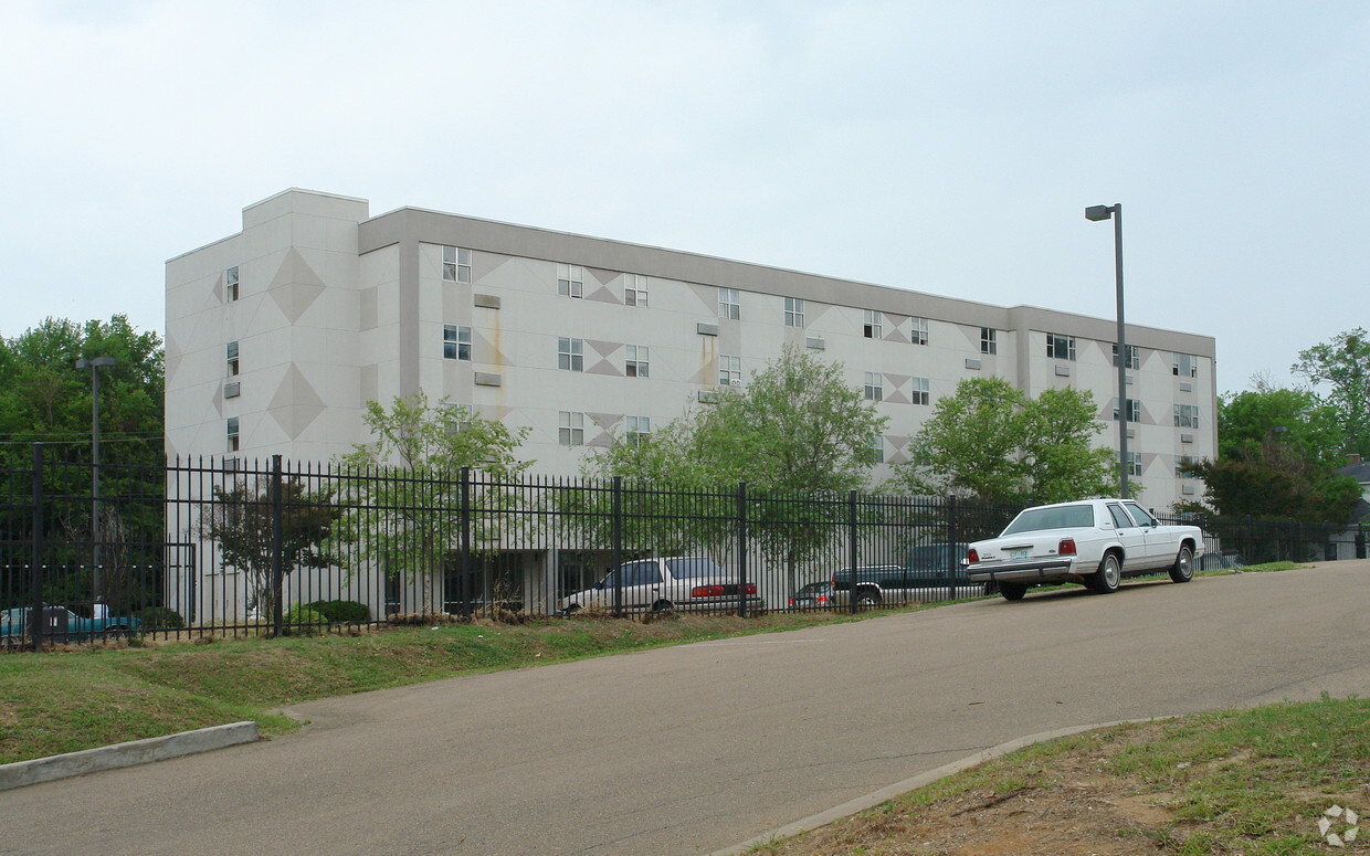 Foto del edificio - Jackson Manor Apartments