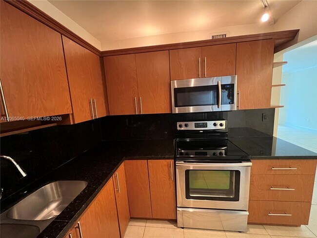 Foto del edificio - 1605 Bay Rd