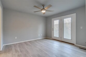 Building Photo - 1373 N Hog Trough Dr