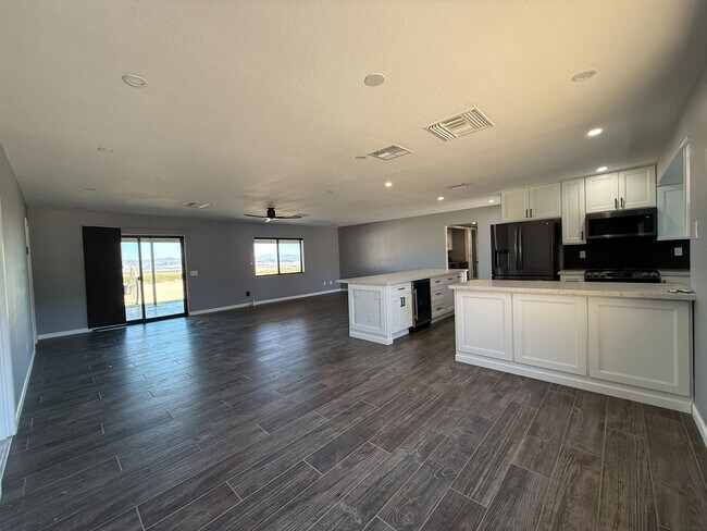Foto del edificio - Remodeled 2 Bedroom Home in 29 Palms