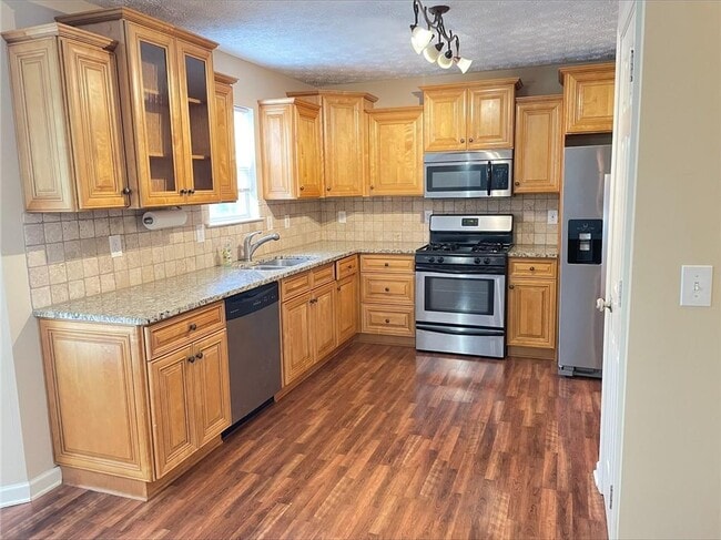 Building Photo - 3553 Daventry Ln