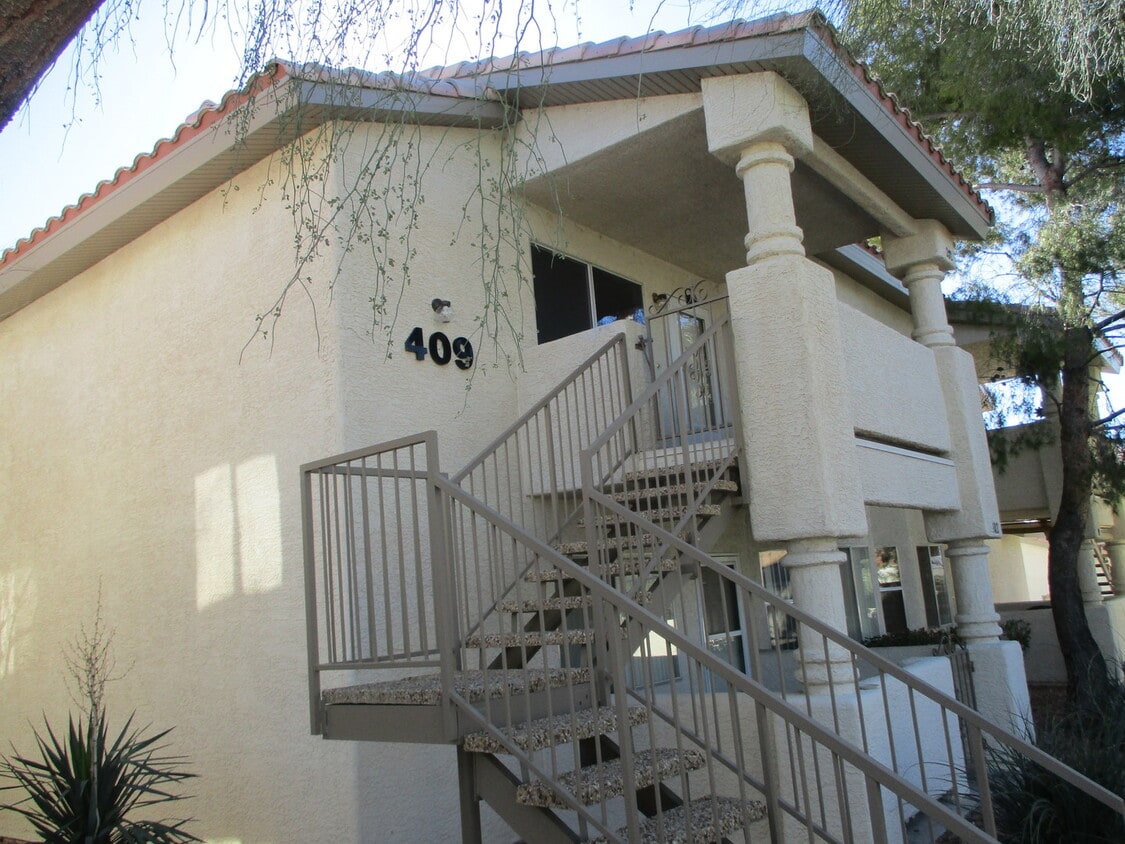 Primary Photo - Rock Springs I Condo- Upper Unit