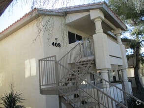 Building Photo - 409 Mesa Blvd