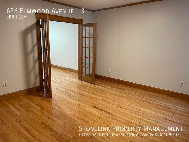 Foto del edificio - 656 Elmwood Ave