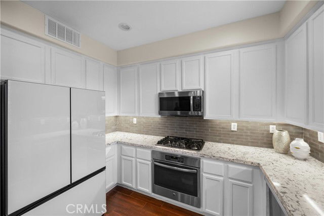 Foto del edificio - 27503 Wellsley Way