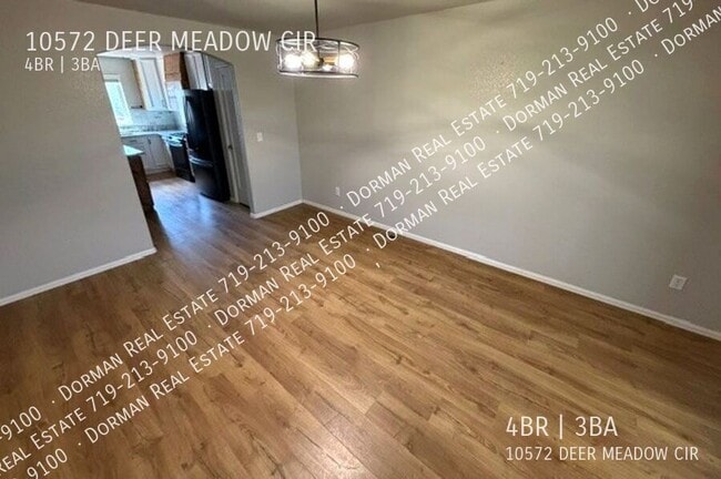 Building Photo - 10572 Deer Meadow Cir
