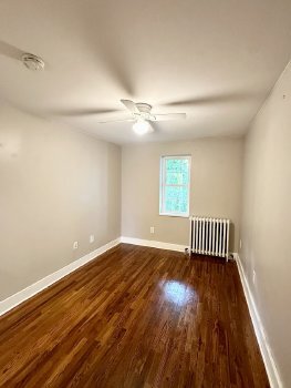 Building Photo - 204 Washington St