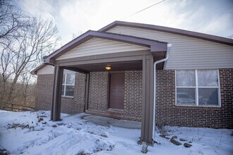 Building Photo - 2610 Schott Rd