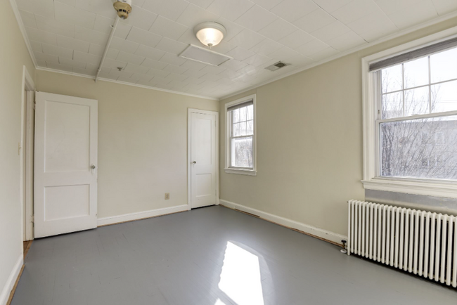 Building Photo - 5101 New Hampshire Ave