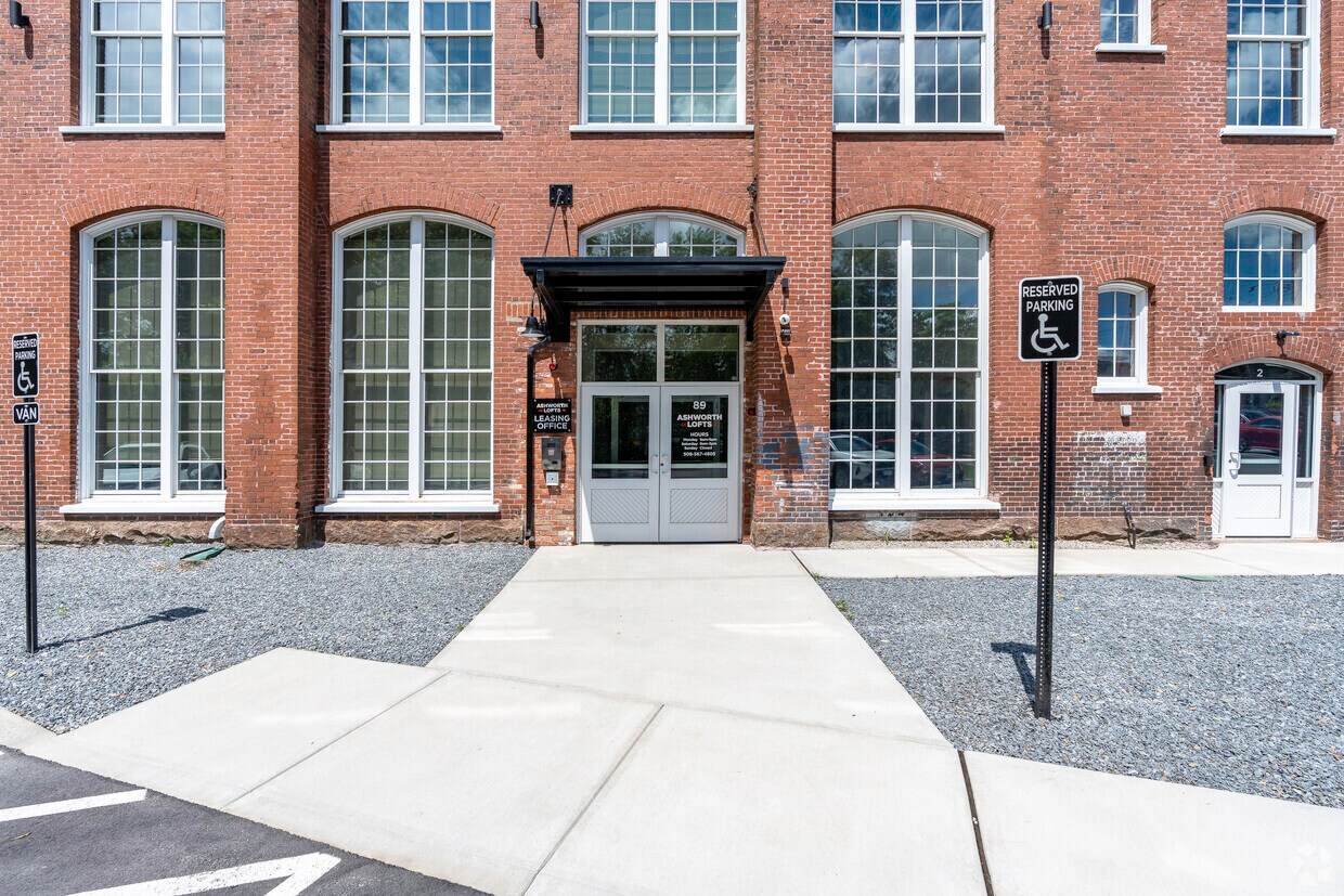 Ashworth Lofts 89 Globe Mills Ave Fall River, MA Apartments for