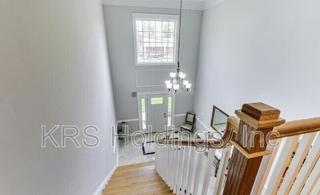 Building Photo - 3282 Annandale Rd
