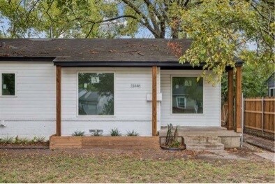 Photo - 11446 Lippitt Ave House