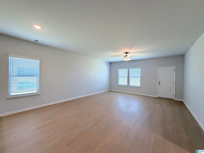 Foto del edificio - 22869 Dashwood Ln