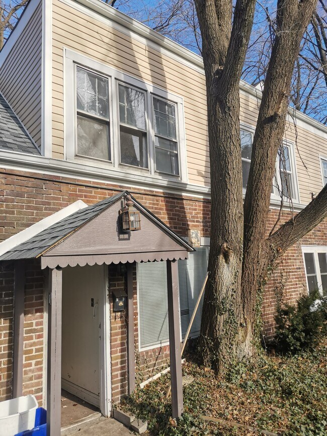 Main door - 6806 Hohman Ave
