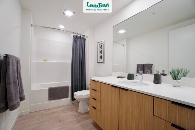 Foto del edificio - 1378 NW 18th Ave