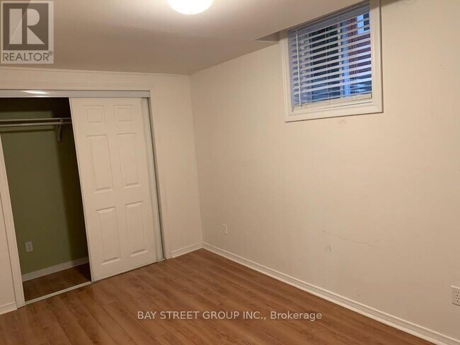 Building Photo - 42 Winterberry Dr