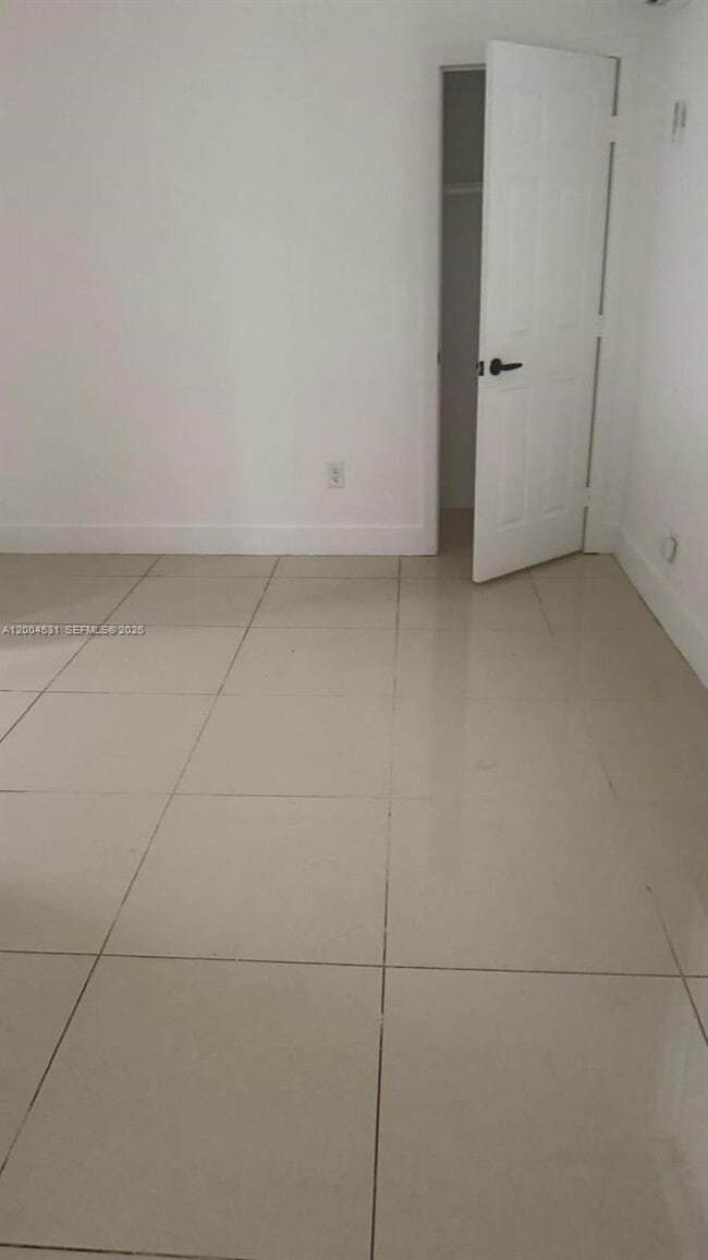 Foto del edificio - 1800 NW 18th Terrace