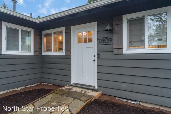 Building Photo - 3 br, 1.5 bath House - 17839 Tamara Ave